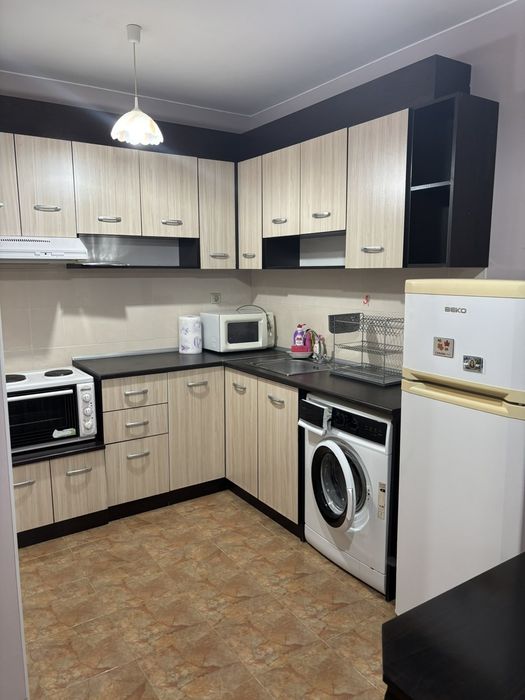 Дава се под наем Двустаен апартамент в Стара Загора, Център - 70 кв.м за 331.5 € - Снимка #1