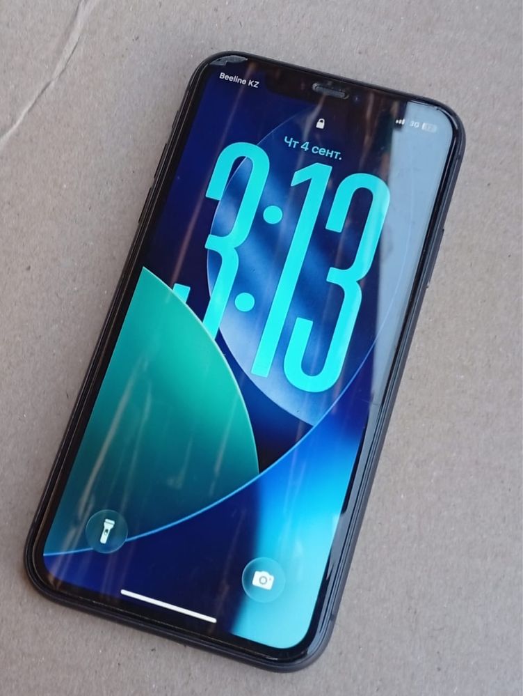 Продам iPhone 11