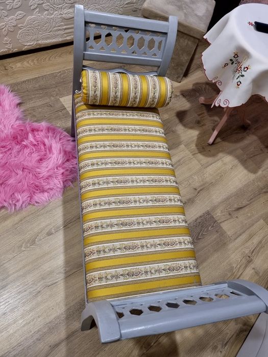 Пейка към портманто