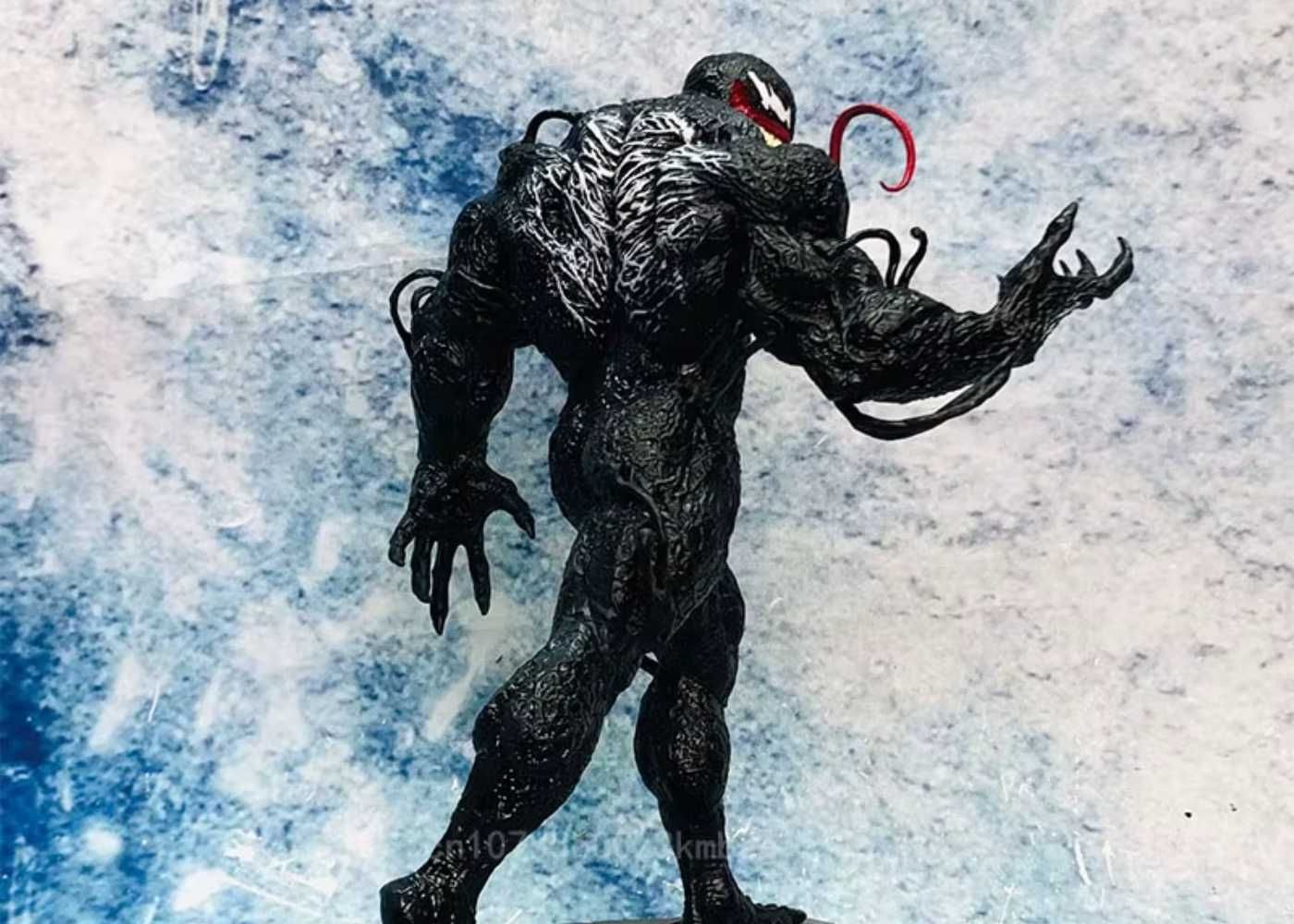 Фигурки Marvel Веном