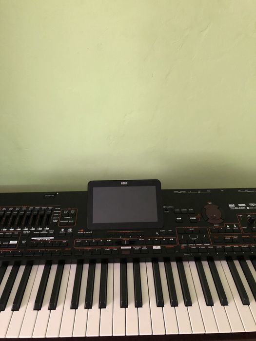 Se vinde Korg pa4x 76k