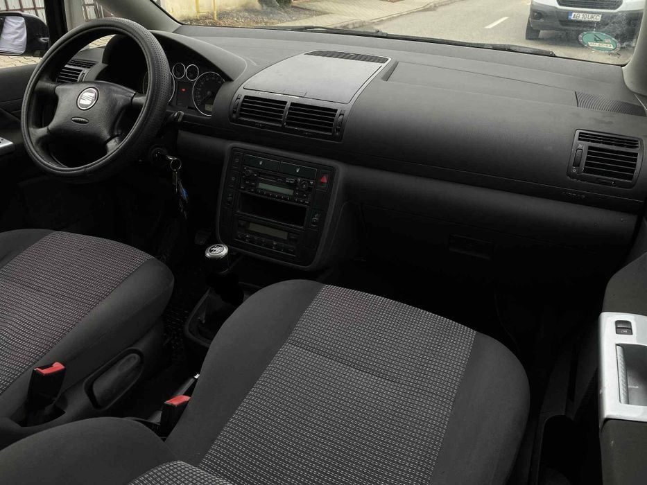 Seat Alhambra,7 Locuri,IMPECABIL,1.9 TDI 116 CP 6+1Viteze,Carlig,Jante