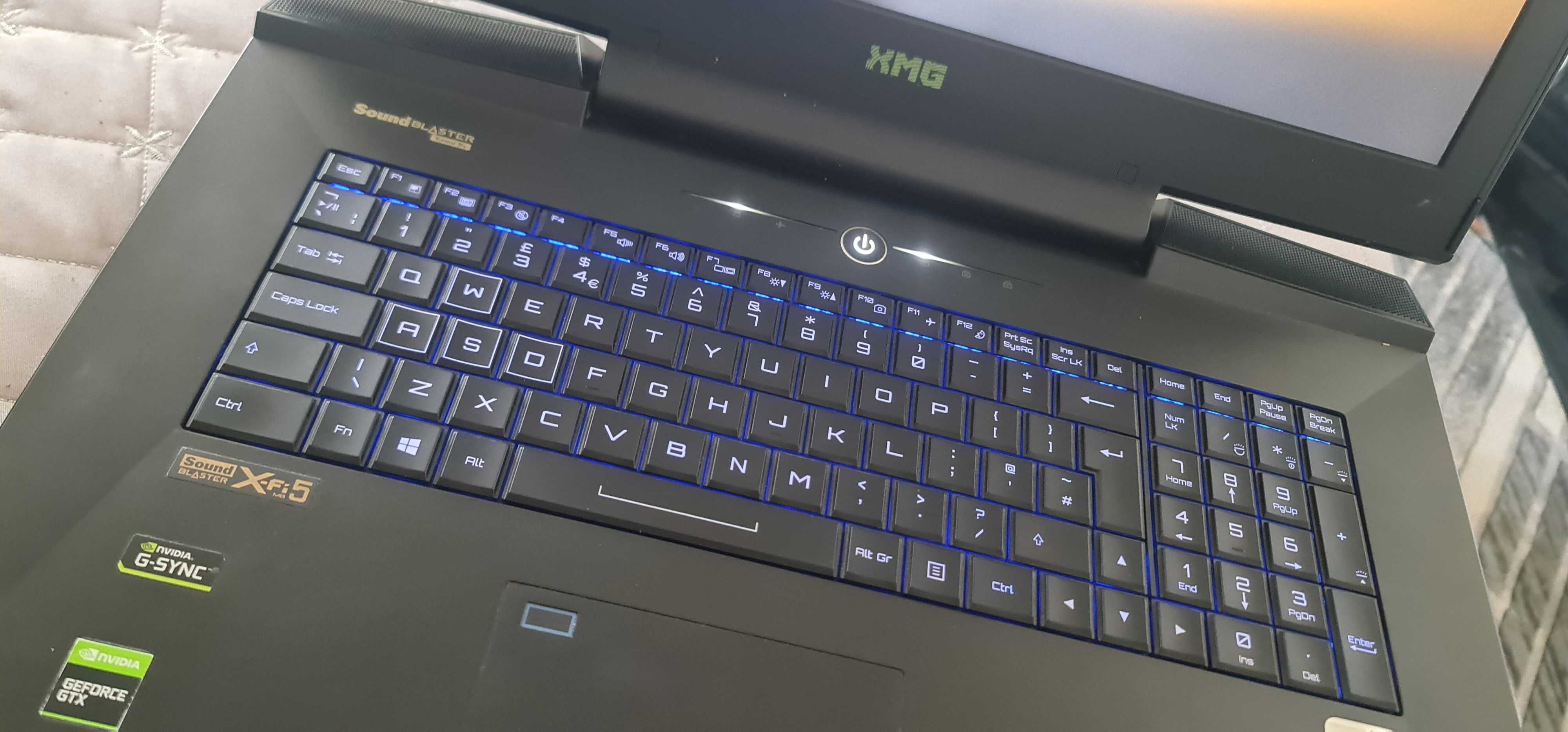 Sli Gtx 1080 400w / xmg u727 i7 7700k