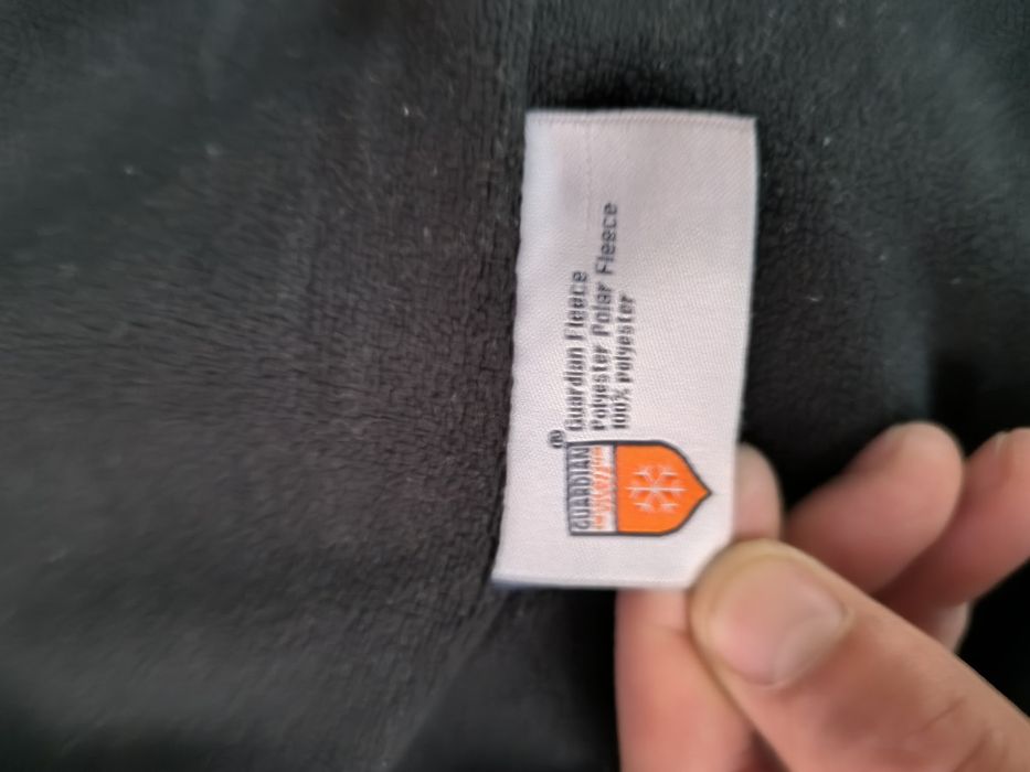 Haina groasa ignifugă, impermeabilă ,mărimea L de la Dapro