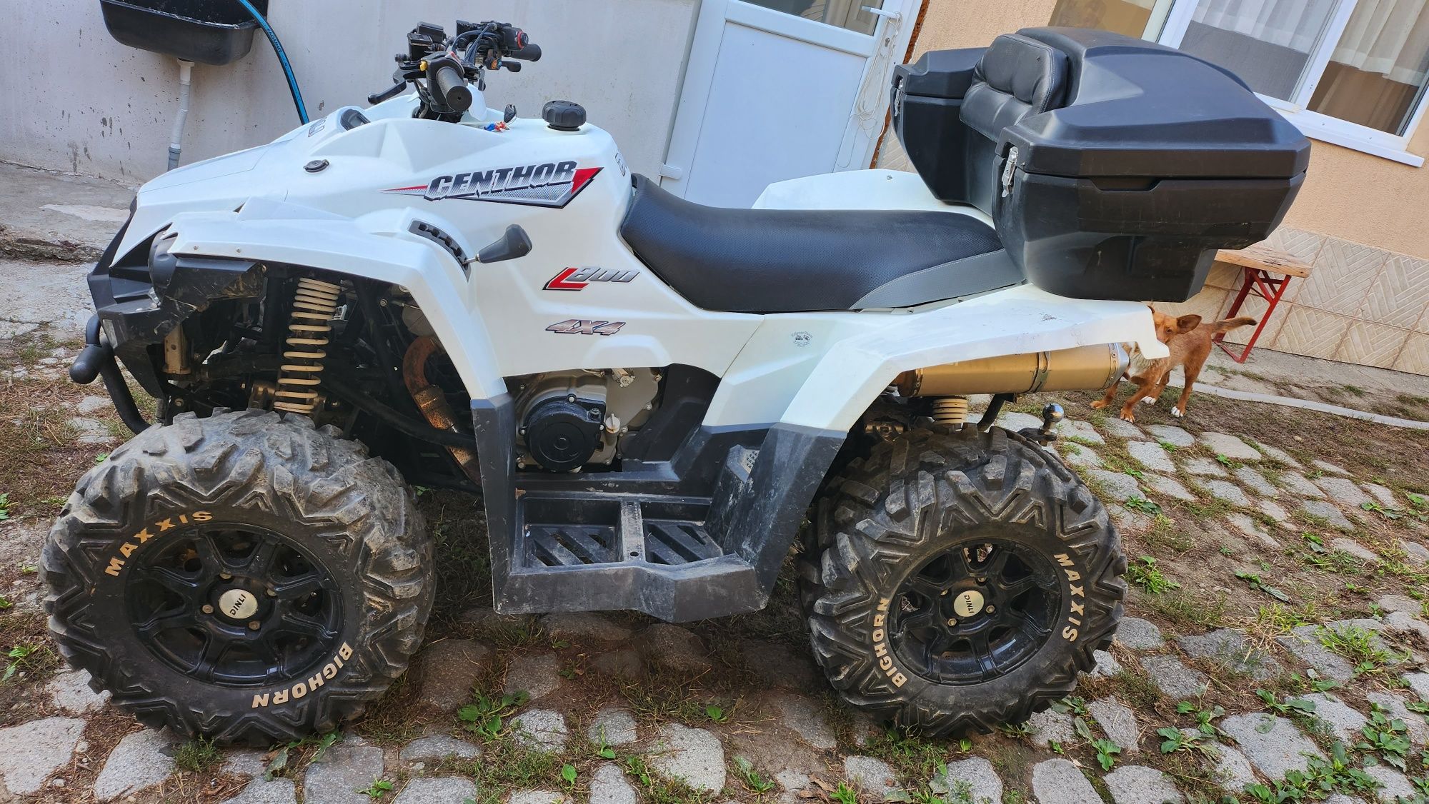 Vând atv dinli centor de 800 4x4 an 2014