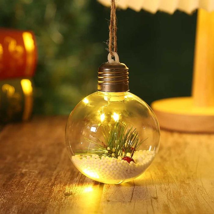 Коледна топка светеща