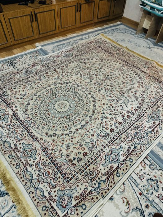 Кілем 2/3 6000 тг