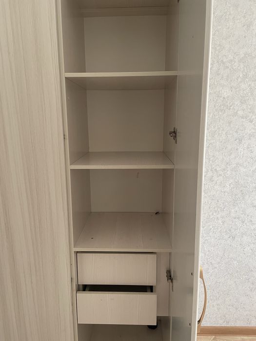 Продается шкаф в хорошем состоянии