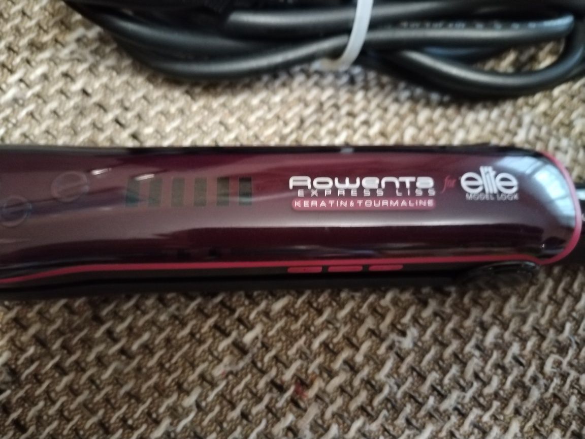 Преса за коса Rowenta