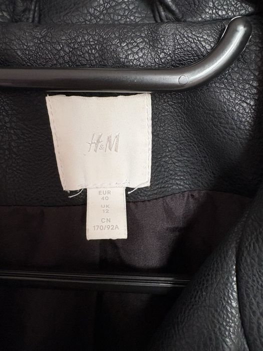 Дамски кожено яке