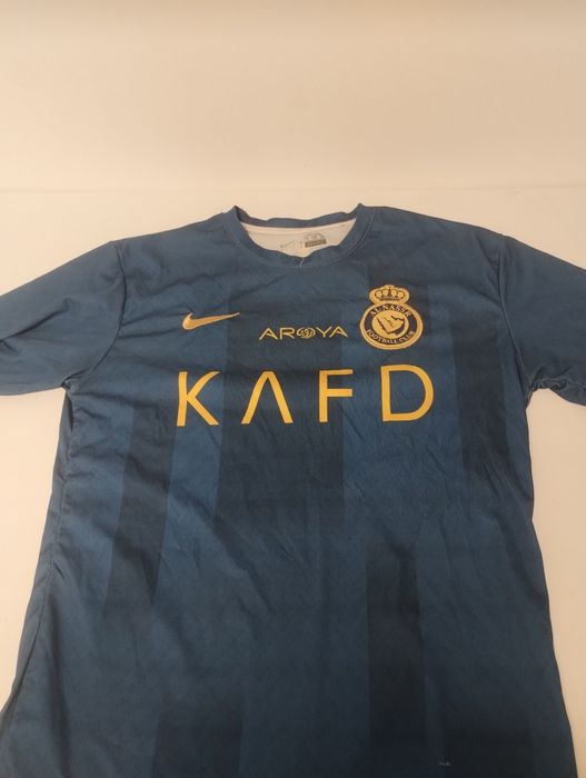 Vând Tricouri de fotbal