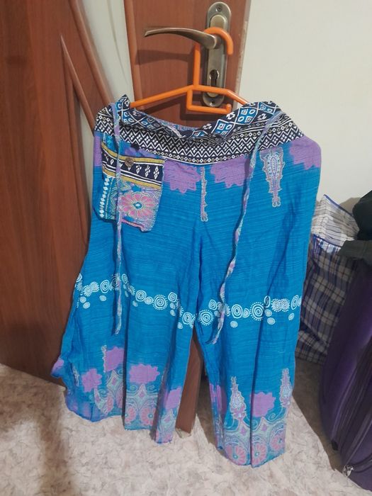 Продам тёплые кофточку