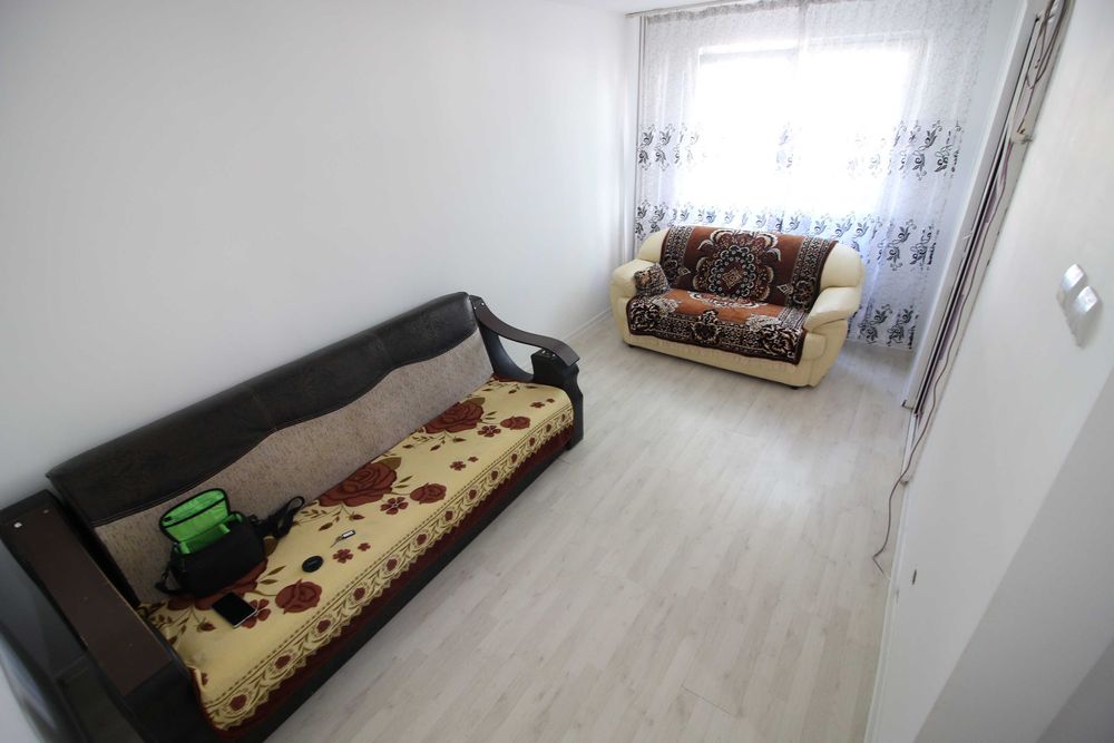 Vand apartament 1 camera Micro 40 parter
