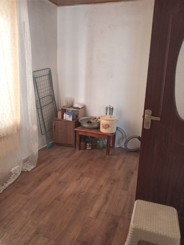 Продаётся 2 жилых дома в одном участке