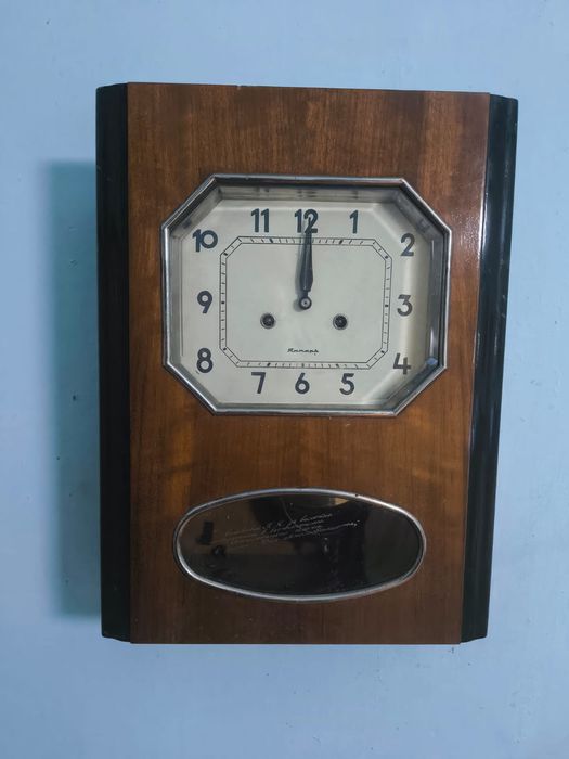 Часы с боем, "Янтарь".