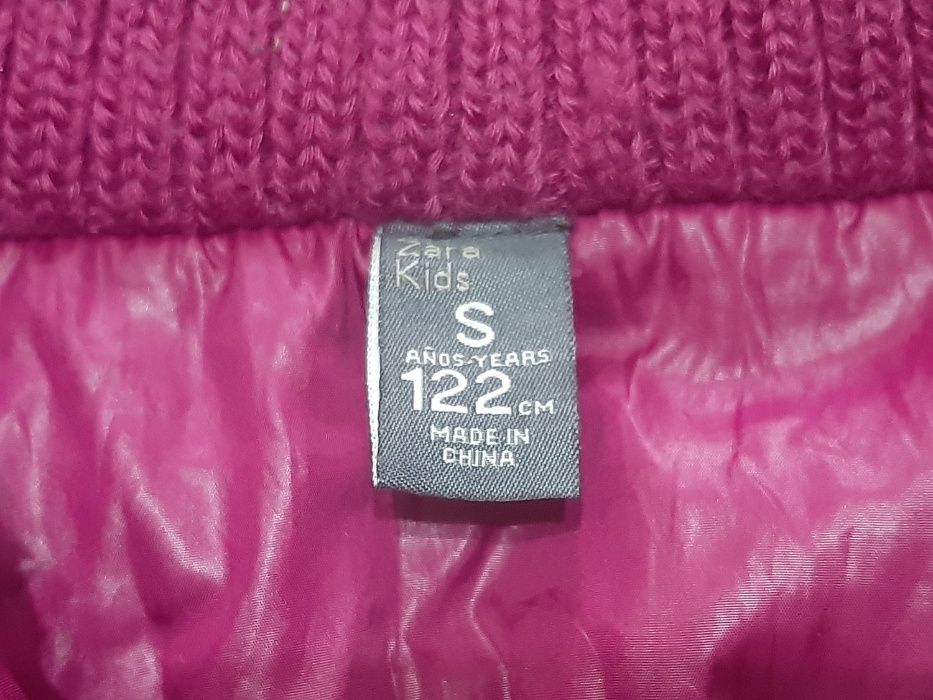 Продам жилетку на синтепоне Zara Kids на 5-7лет (на 122см) за 2000тг!