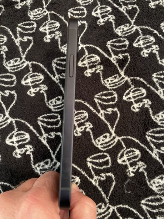 Iphone 12 black- 64 gb si Iphone 12 blue 128 GB Stare foarte Buna!