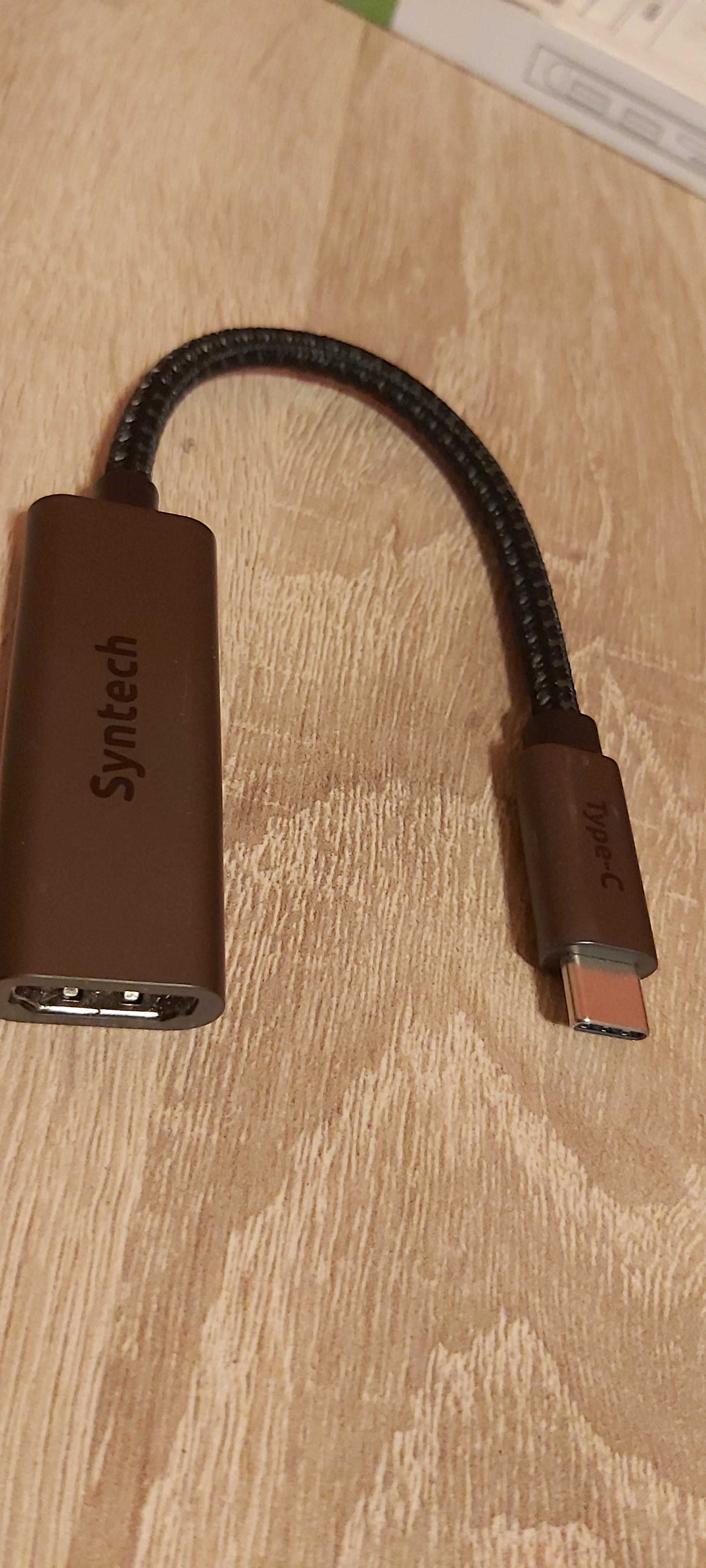 USB-C to HDMI конектор