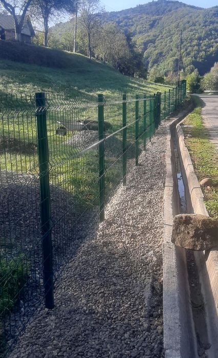 Facem Garduri la comanda clientului orice model