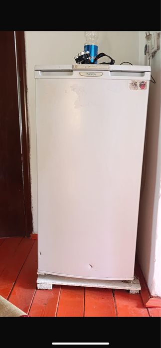 Холодильник бирюса