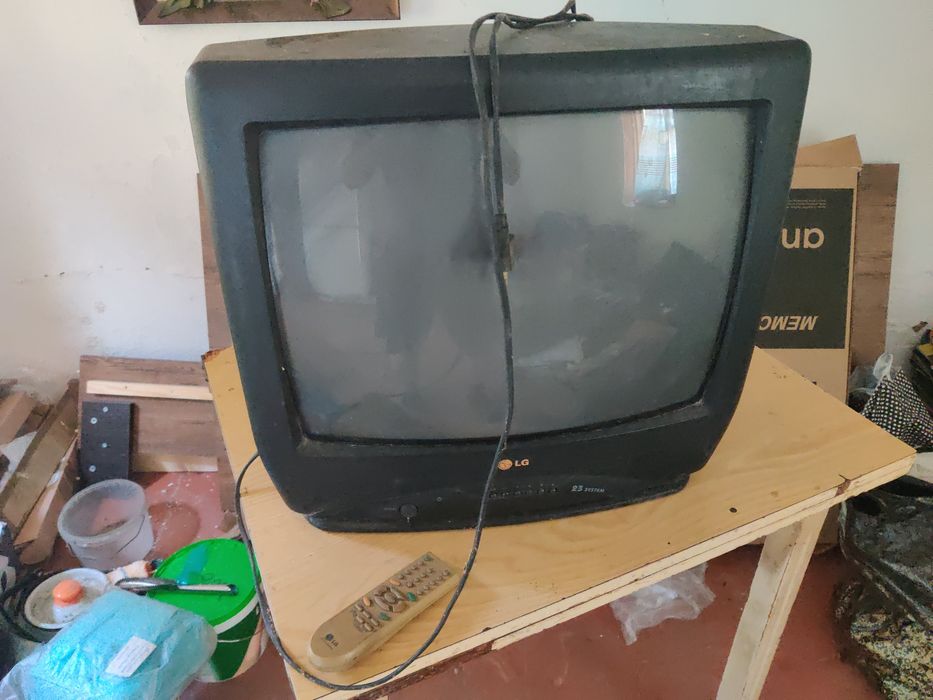 продам 2 телевизора все рабочие