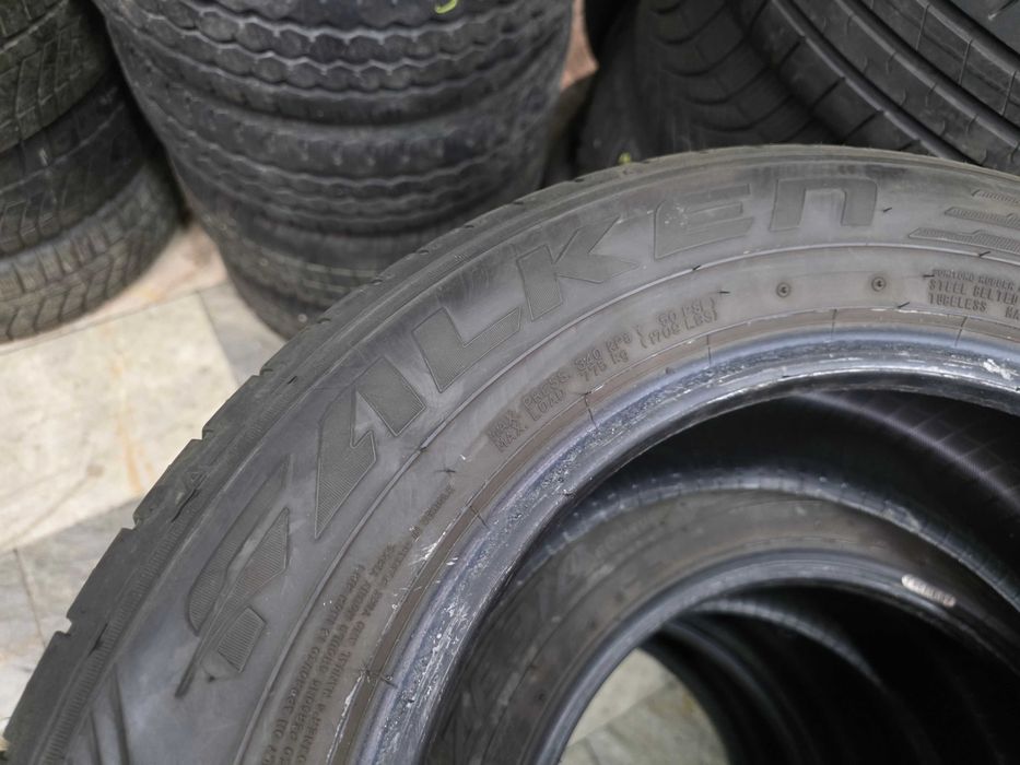 2бр Летни гуми 225 55 16 - Falken - DOT 2023