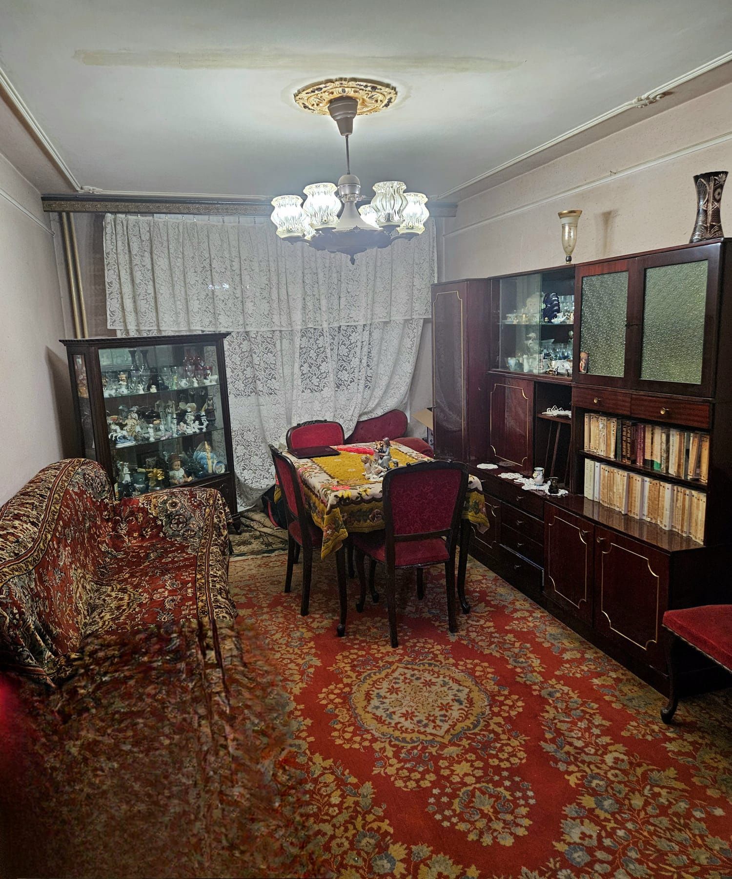 Apartamente 4 camere