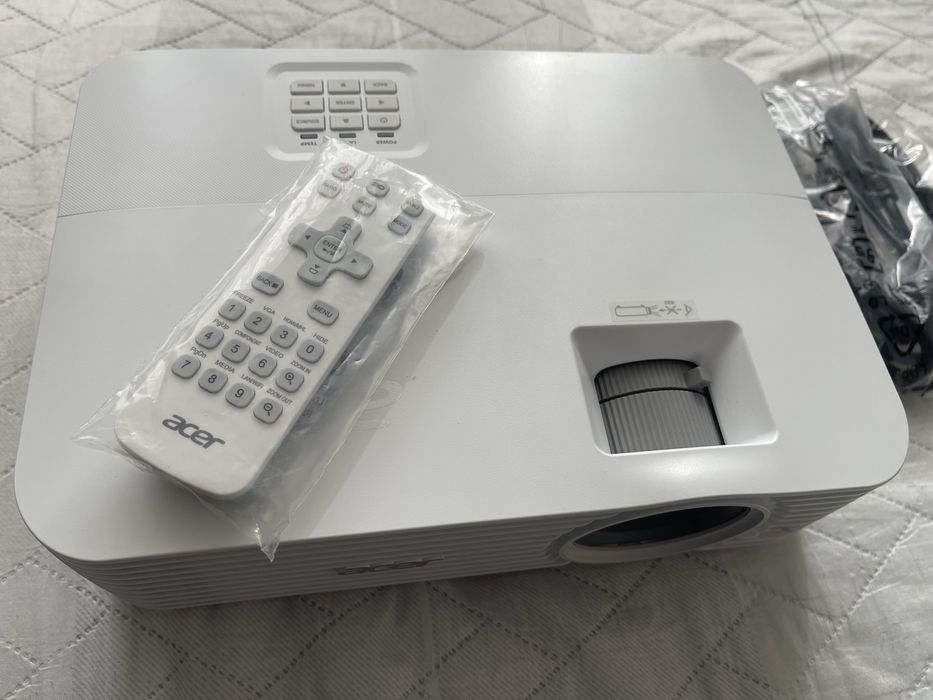 Proiector ACER H6815BD, DLP, 4K UHD Utilizat - Perfect Functional