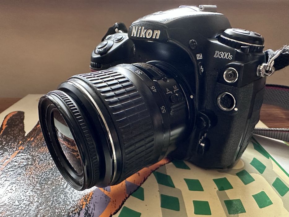 nikon d300s nikkor ed 18-55mm af kit dslr