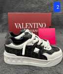 Adidași Valentino