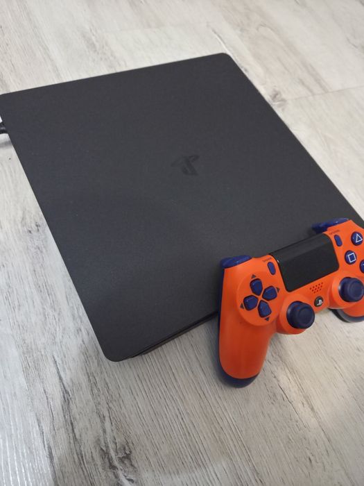 Playstation 4 Slim [500GB]+2 джойстика