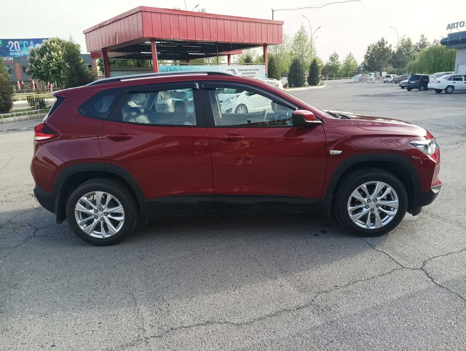 Свой Tracker LTZ