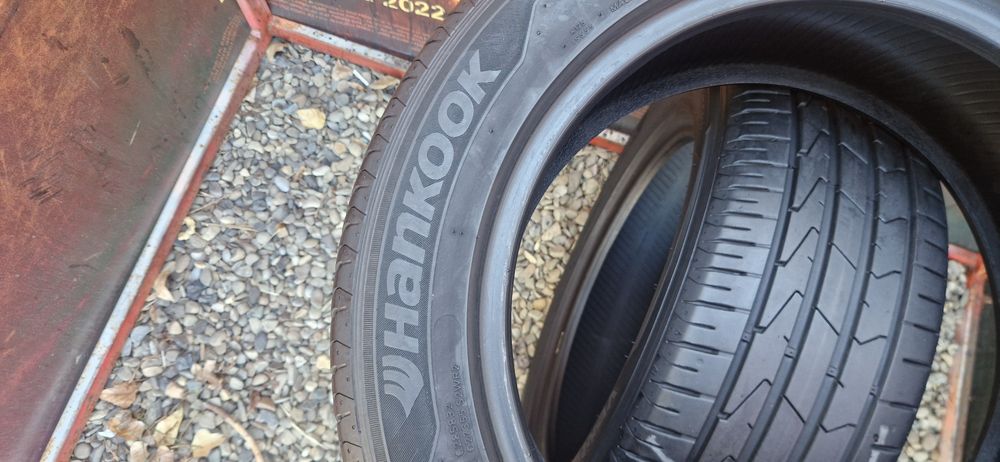 2 Anvelope Hankook 205 55 R16 de vara . Dot 2020
