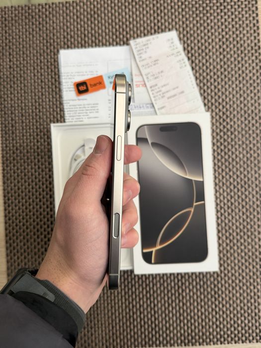 КАТО НОВ! *ЛИЗИНГ* iPhone 16 Pro Max 256Gb Natural Titanium / 24М Гар