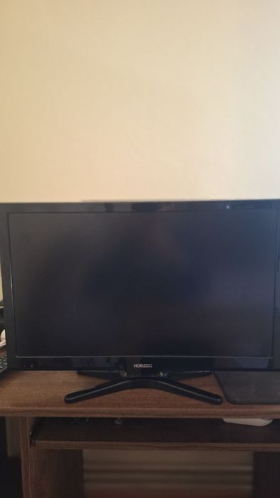 Vând TV 21" are două defecte