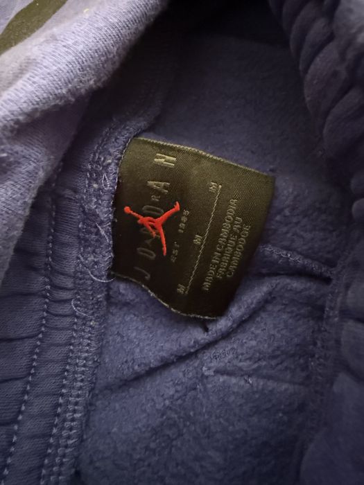 Комплект долно и тениска от nike на jordan