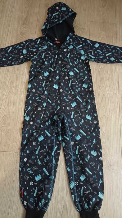 IELM impermeabil, stare impecabila, marimea  128