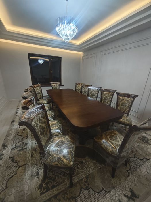 Стол и стул от Комодо мебел