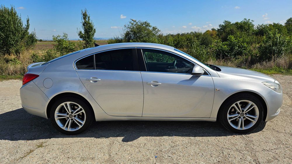 Vand Opel Insignia 2.0 TDI 2010