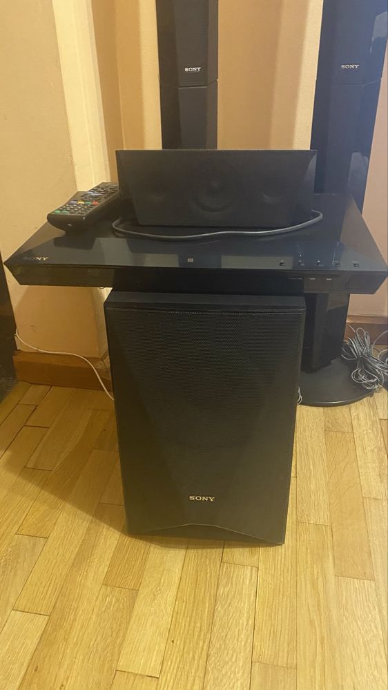 Sony BDV-E6100 5.1 Домашно кино 1000W Blu-ray, Bluetooth, NFC