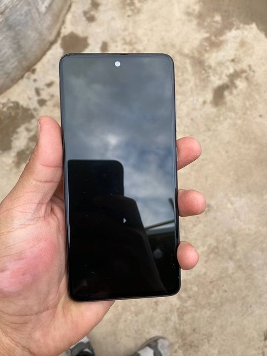 Samsung a 51 xotira 6/128 xolati edial