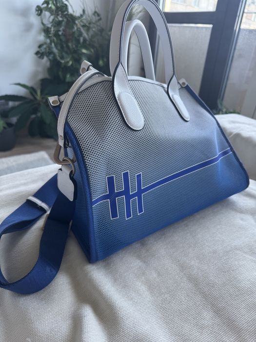 Чисто нова дамска чанта Hispanitas