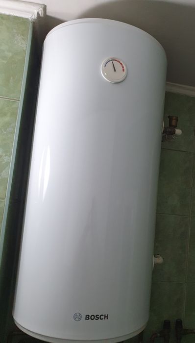 De vanzare centrala termica Celsius+boiler termoelectric Bosch
