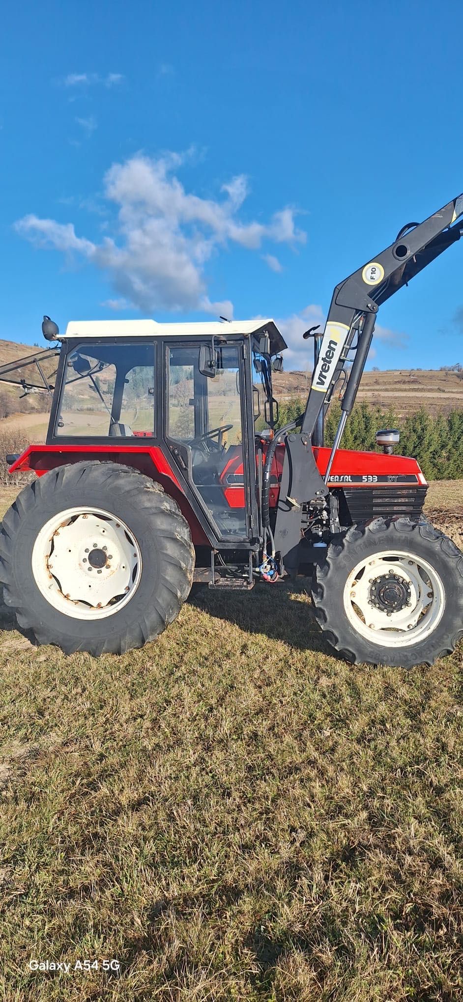 Vând Tractor 533-DTC