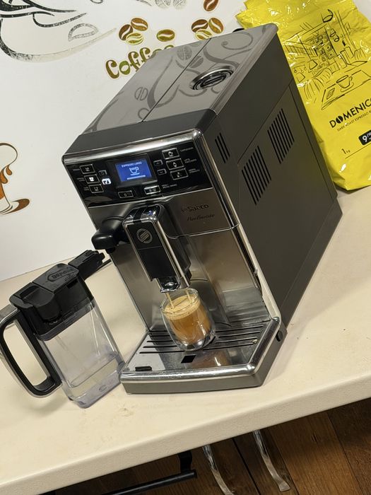 Кафемашина кафе автомат Saeco PicoBarista с гаранция