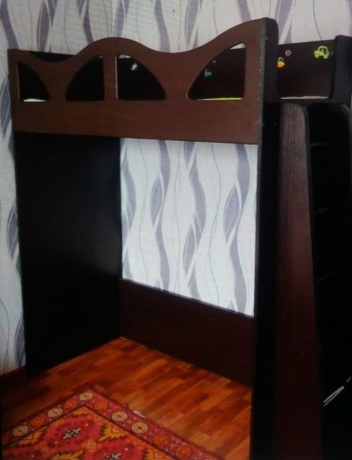 Кровать детская.