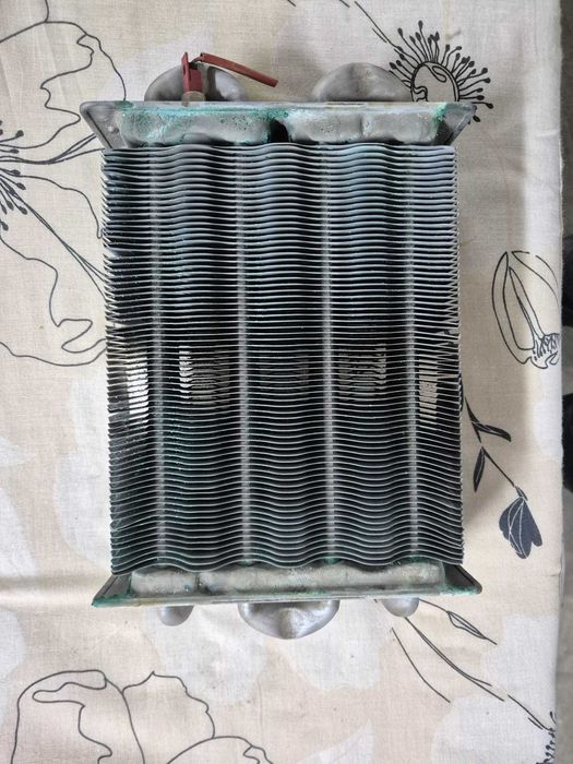 Schimbator de caldura centrala termica Riello Caldariello 24 Kis C