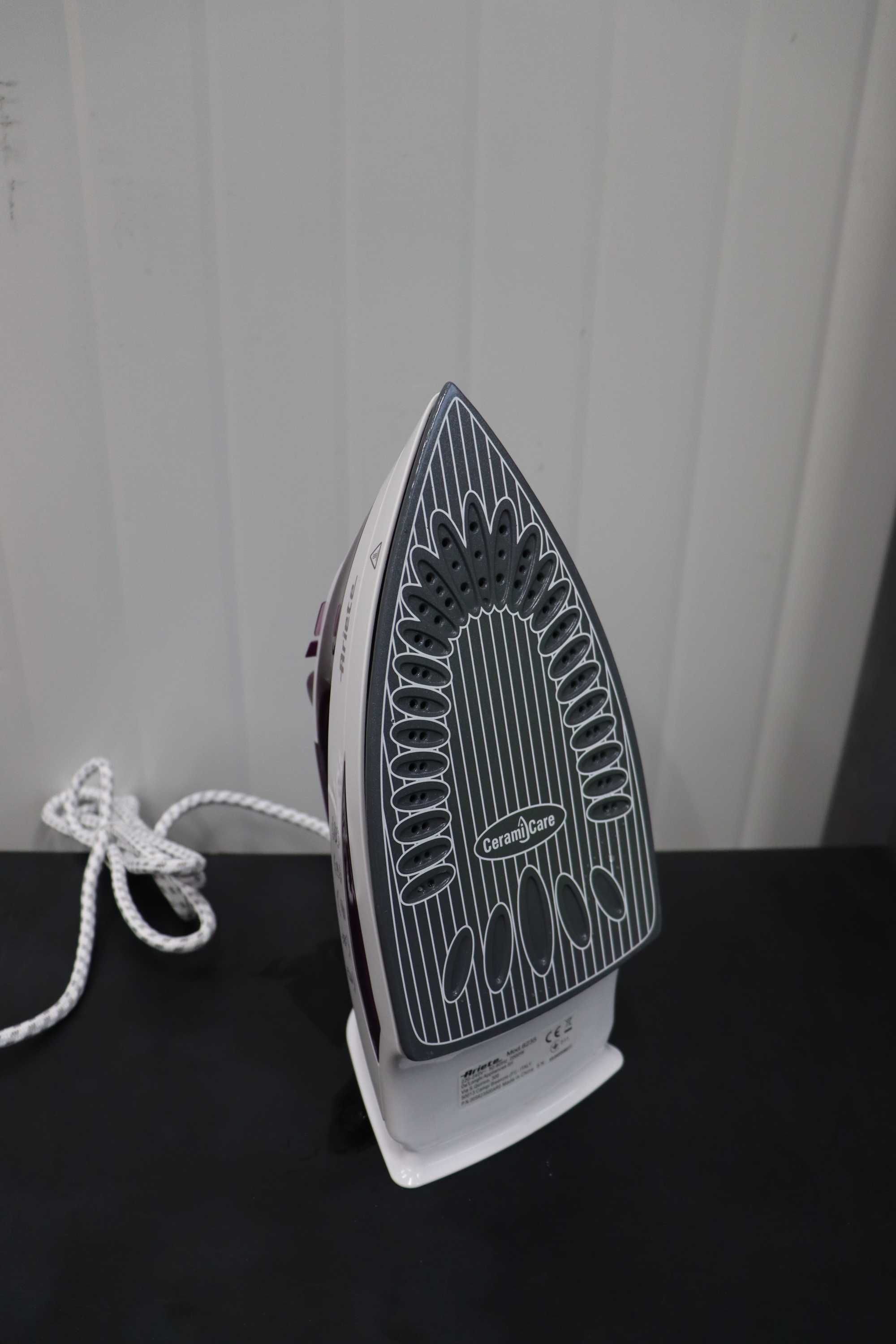 Ютия Ariete STEAM IRON 2000W