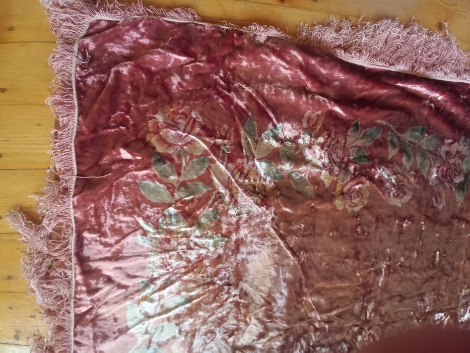 Față de masă plușată cu franjuri, 135/120 URSS