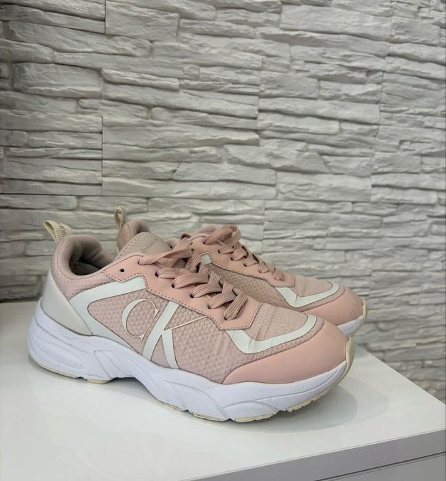 Дамски маратонки Calvin Klein 38ном.